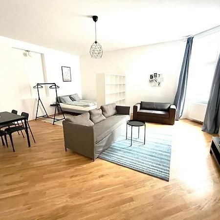 Brand New & Spacious Apartment In The City Centre Vienna Exterior photo