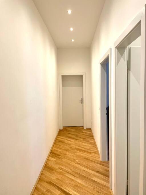 Brand New & Spacious Apartment In The City Centre Vienna Exterior photo